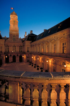 H�tel de Ville 4